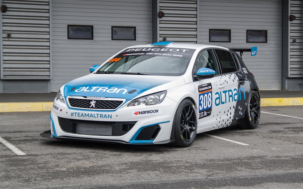 Det er denne Peugeot 308, som Michael Carlsen starter med på Red Bull Ring